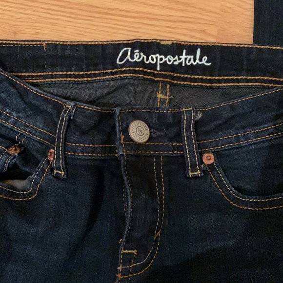 Aeropostale Dark wash Jeans in excellent condition. - Picture 7 of 7